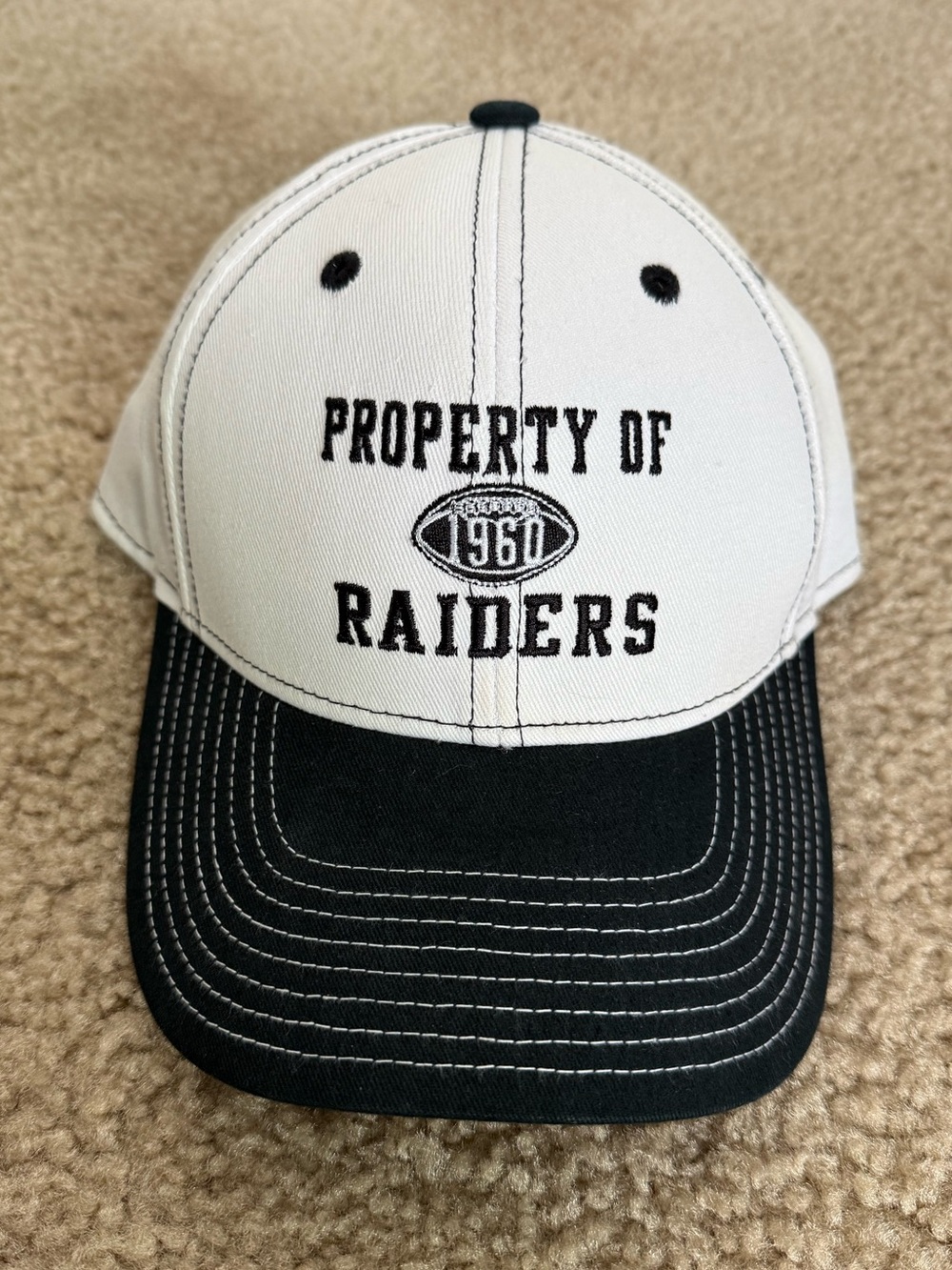 Oakland Raiders 1960 Logo Hat